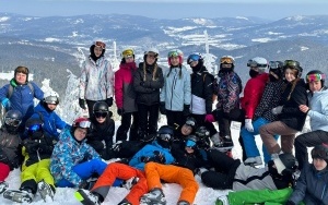 Uczestnicy wyjazdu narciarskiego do Czarnej Góry (3)