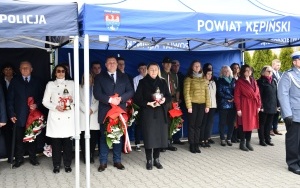Podczas obchodów 83. rocznicy Sowieckiej Zbrodni na Policjantach Policji państwowej II RP (1)